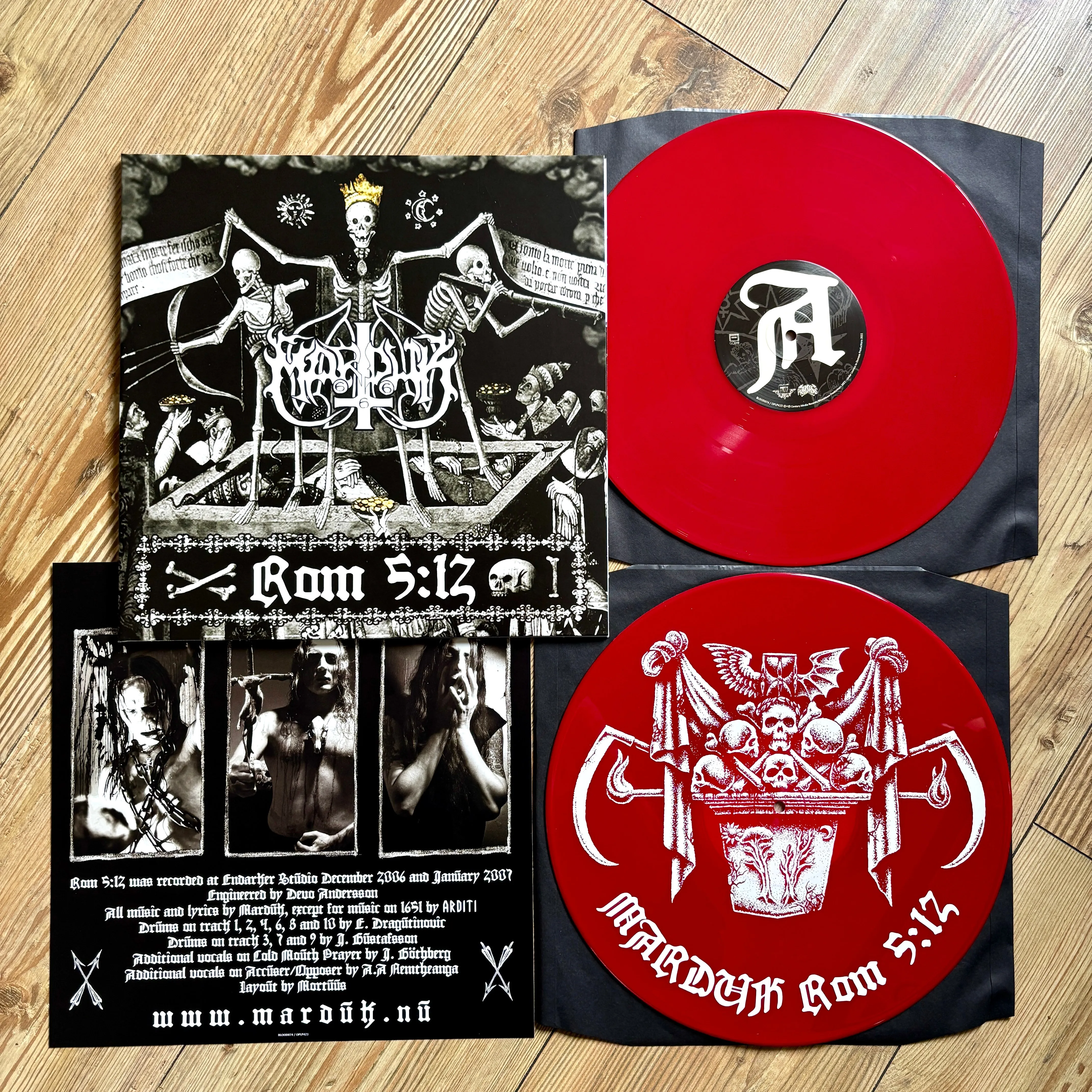 MARDUK: Rom 5: 12 double LP (2 x red vinyl, silkscreen print, gatefold sleeve, insert)