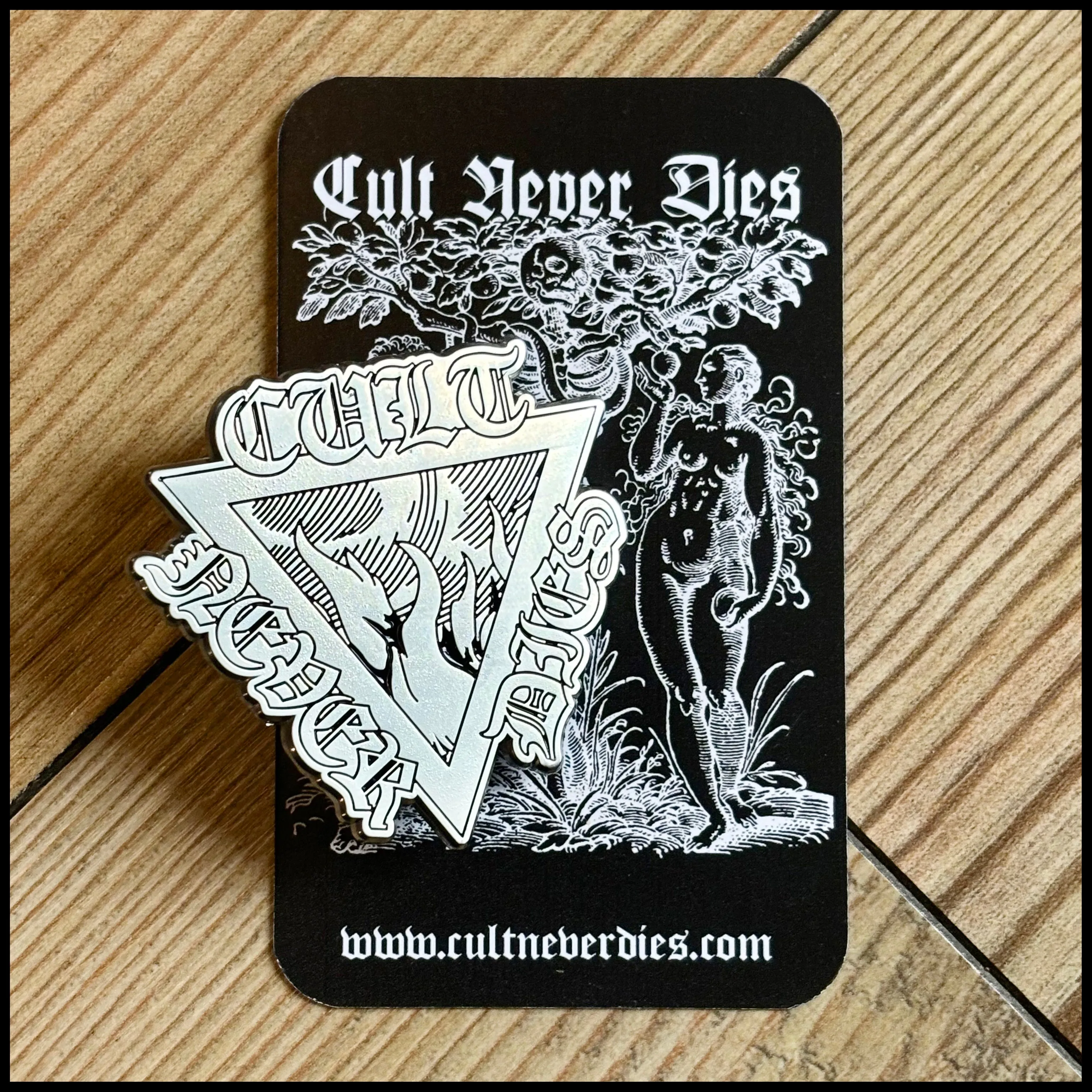 Official CULT NEVER DIES cast metal badge